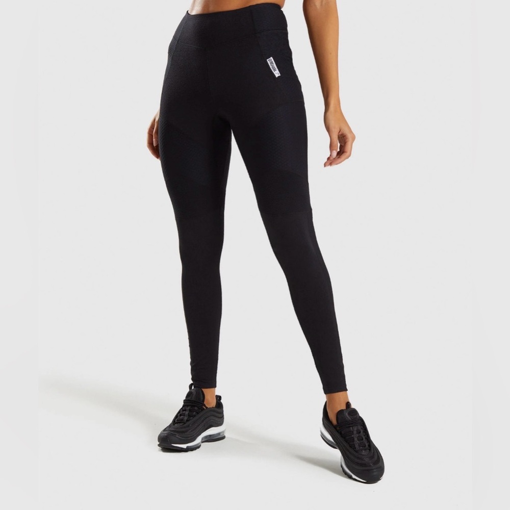 NWT Gymshark Black True Textured Women's Leggings size Small # 892